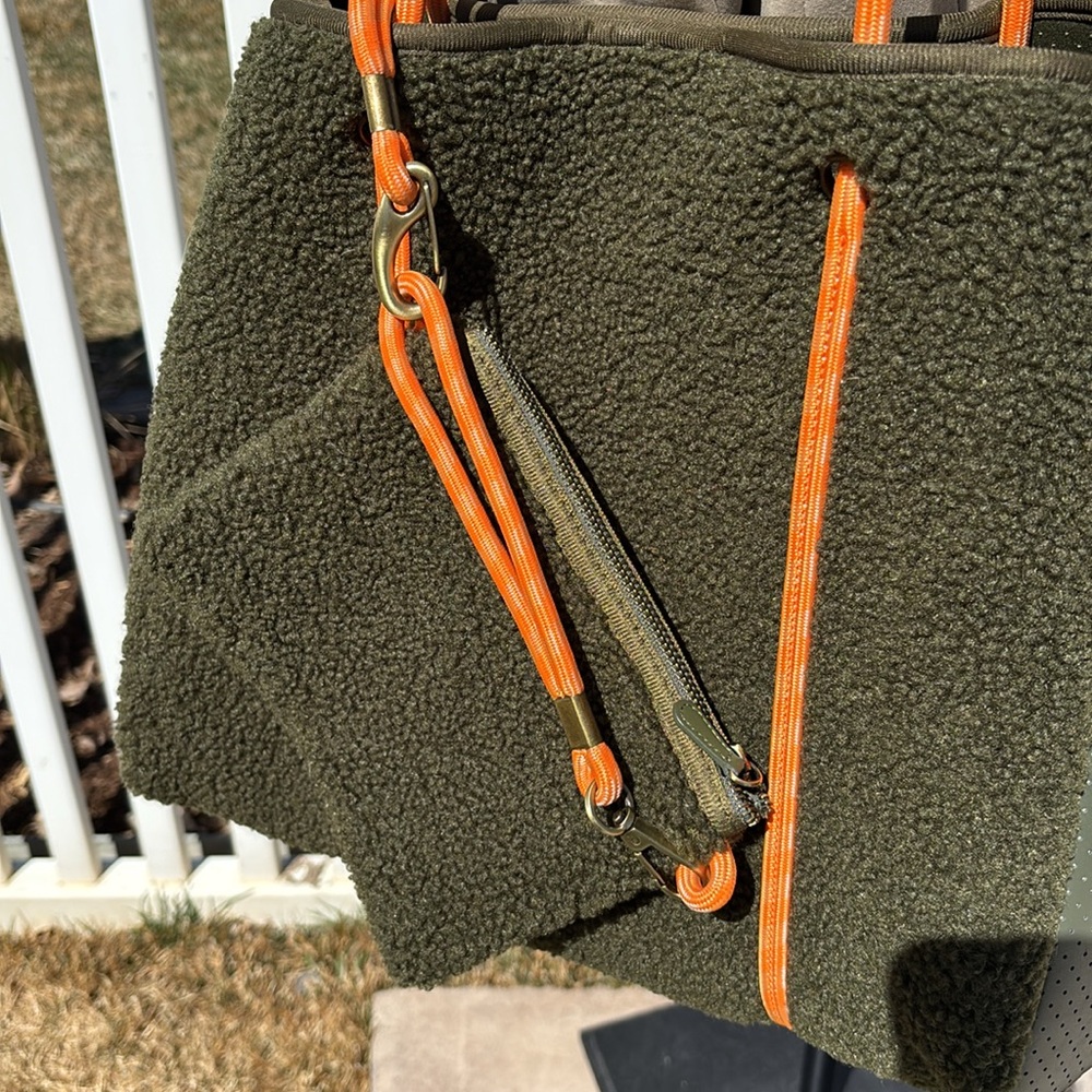 Anthropologie Green Faux Sheepskin Large Tote, with Pouch - Picture 5 of 9